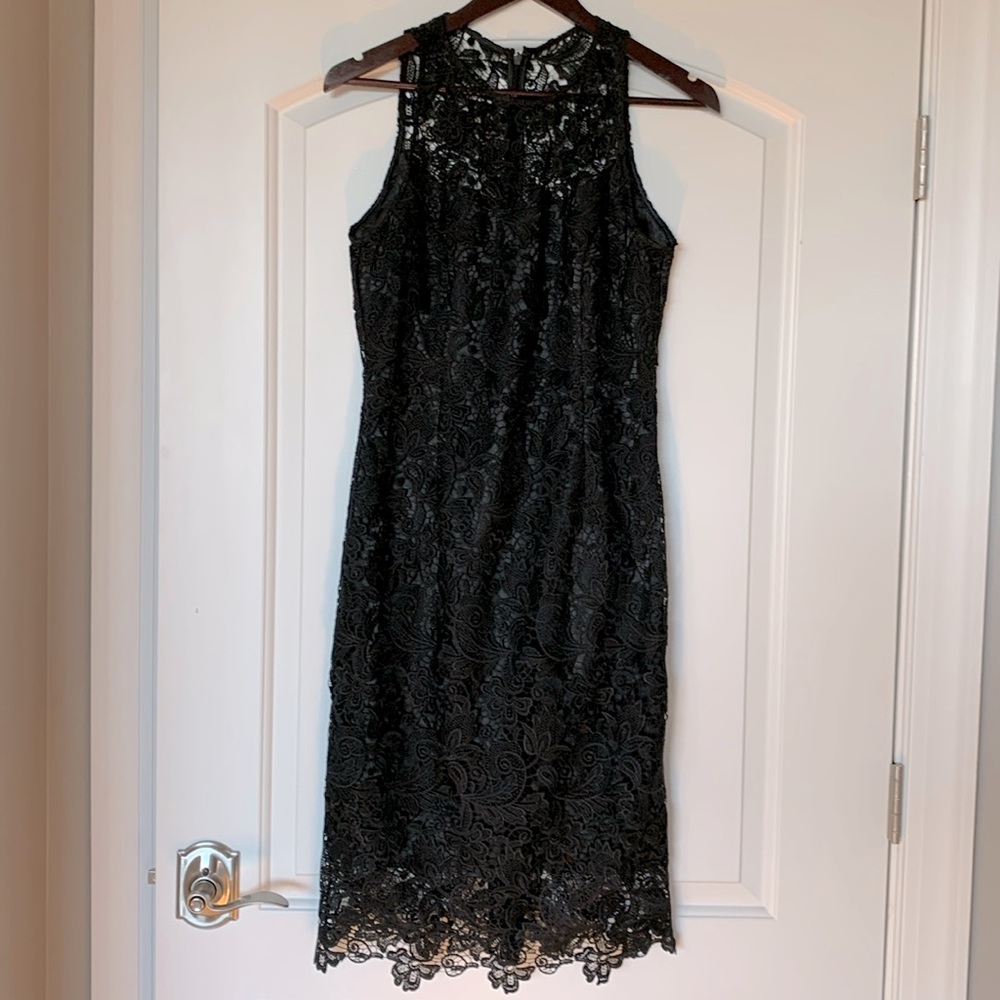 NWT White House Black Market Lace Sheath Dress size 6